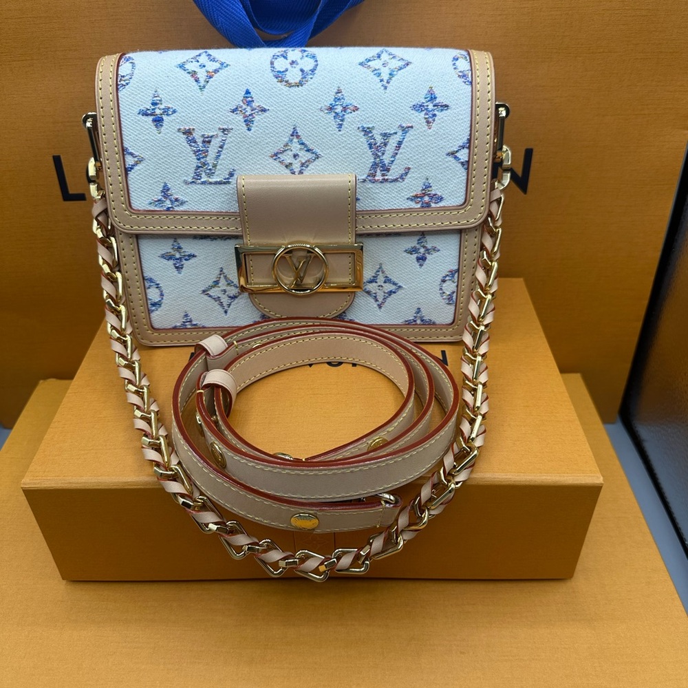 Louis Vuitton mini Dauphine - Picture 1 of 15